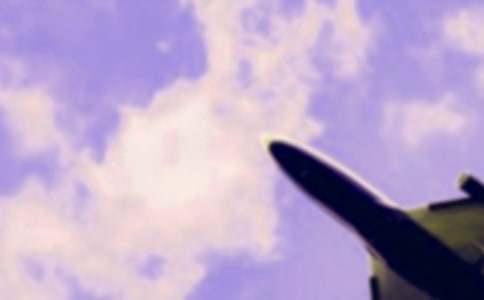 梦见坐飞机上面