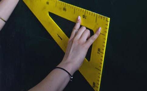 ������ȫ�����ĵ���ᣨ��ѡ8ƪ��