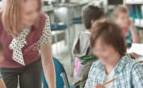 ְҵѧУ��ʦ��ȹ����ܽ�9ƪ