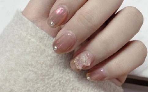 ���׻����