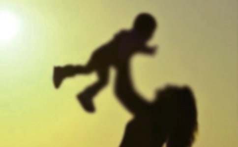 �μ�ĸ��ȥ���ֻ����