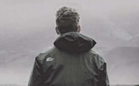 �����μ�����