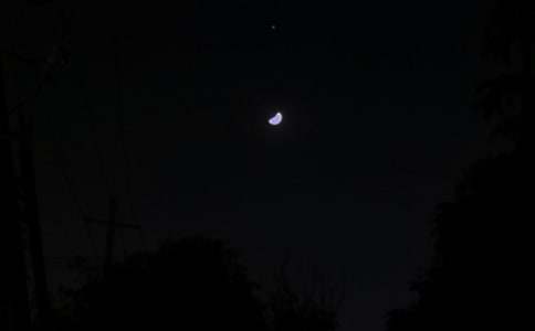 简洁的治愈系晚安心语语录27条