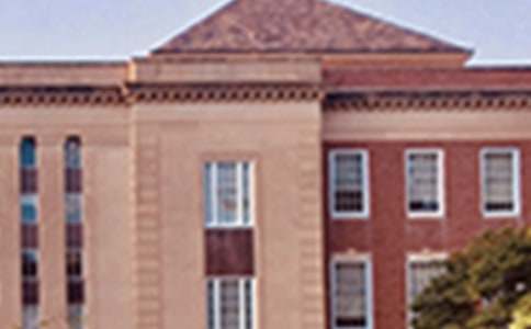 ����Ʒ��ְҵѧԺʵϰ����3ƪ